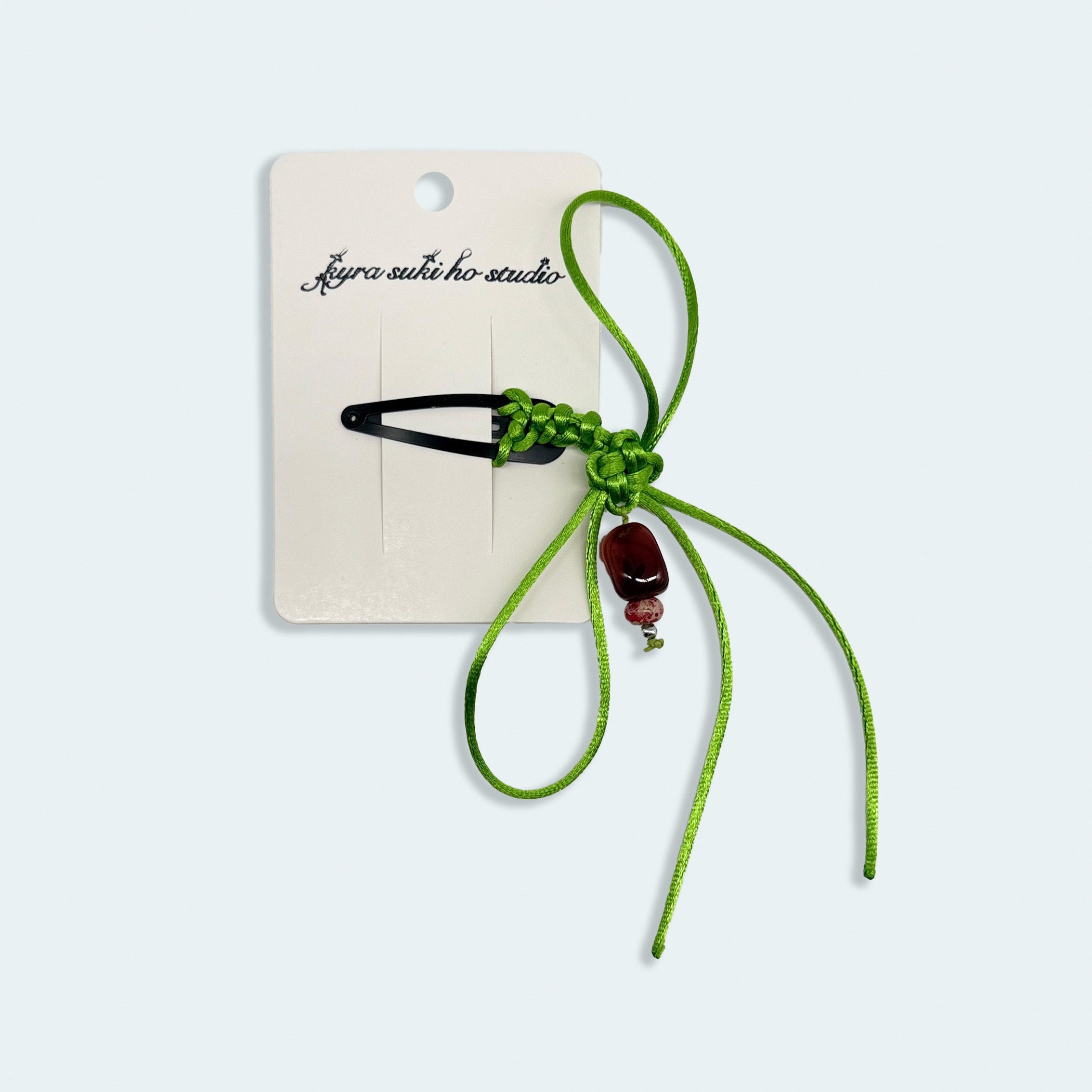 'prosperous pin' green